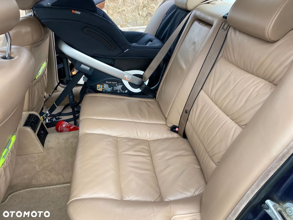 BMW Seria 7 - 18