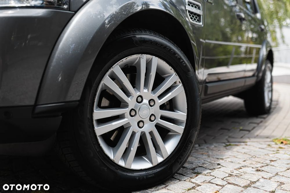 Land Rover Discovery 3.0 SD V6 HSE - 4