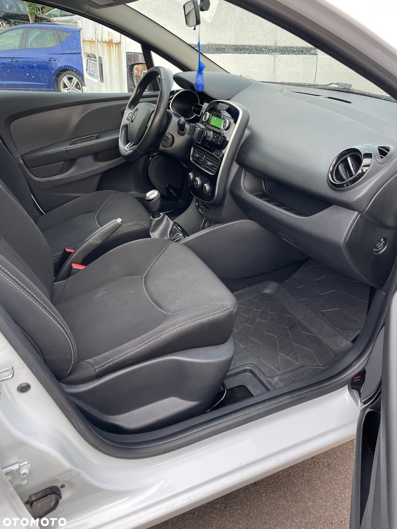 Renault Clio - 20