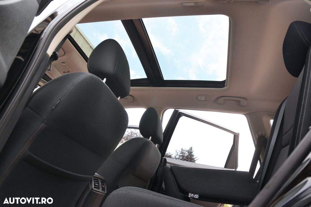 Nissan X-Trail 1.7 dCi ALL-MODE 4x4i Xtronic N-Connecta - 17