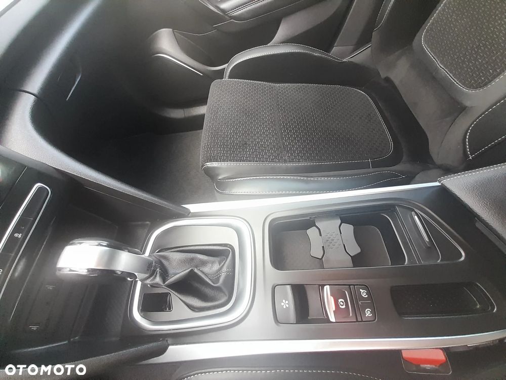 Renault Megane TCe 160 GPF EDC BOSE EDITION - 21