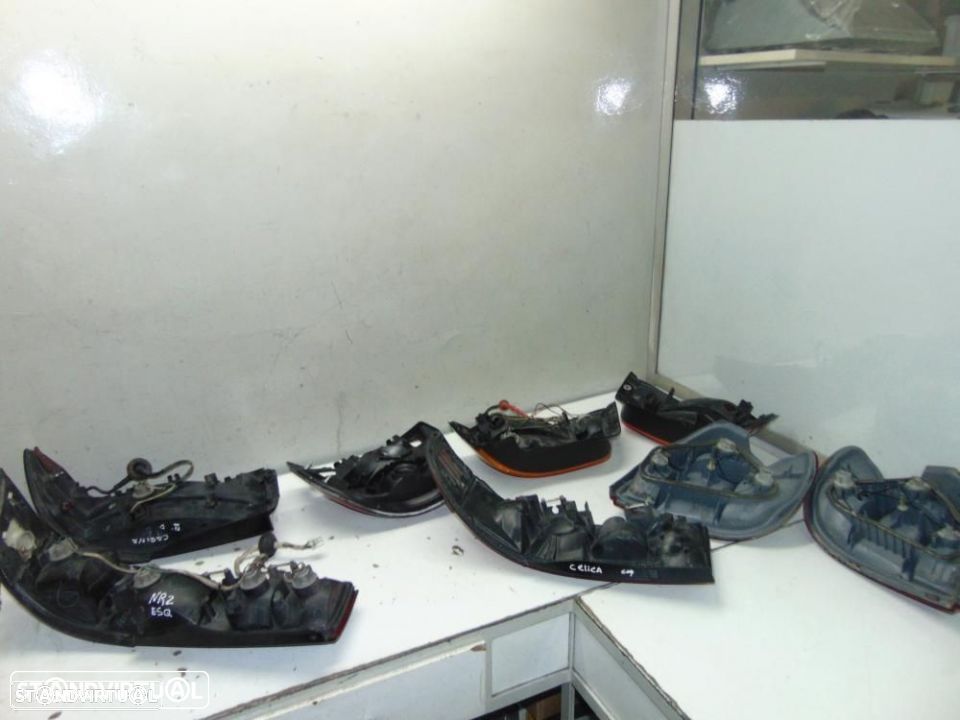 Toyota farolins vários - 11