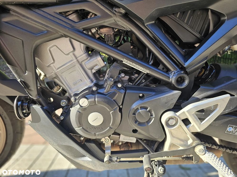 Honda CBF - 7