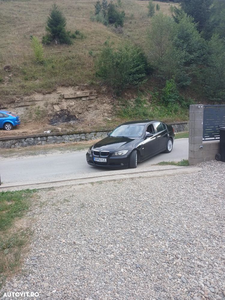 BMW Seria 3 320d - 5