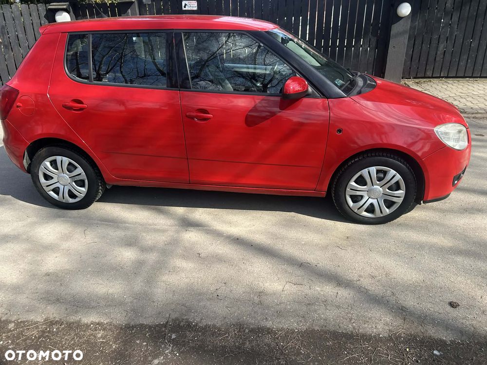 Skoda Fabia - 8