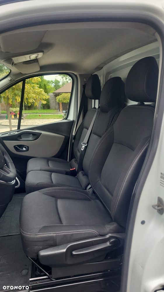 Renault Trafic 1,6 dCi 2018 r. Chłodnia - 13