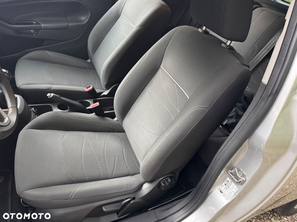 Ford Fiesta - 9