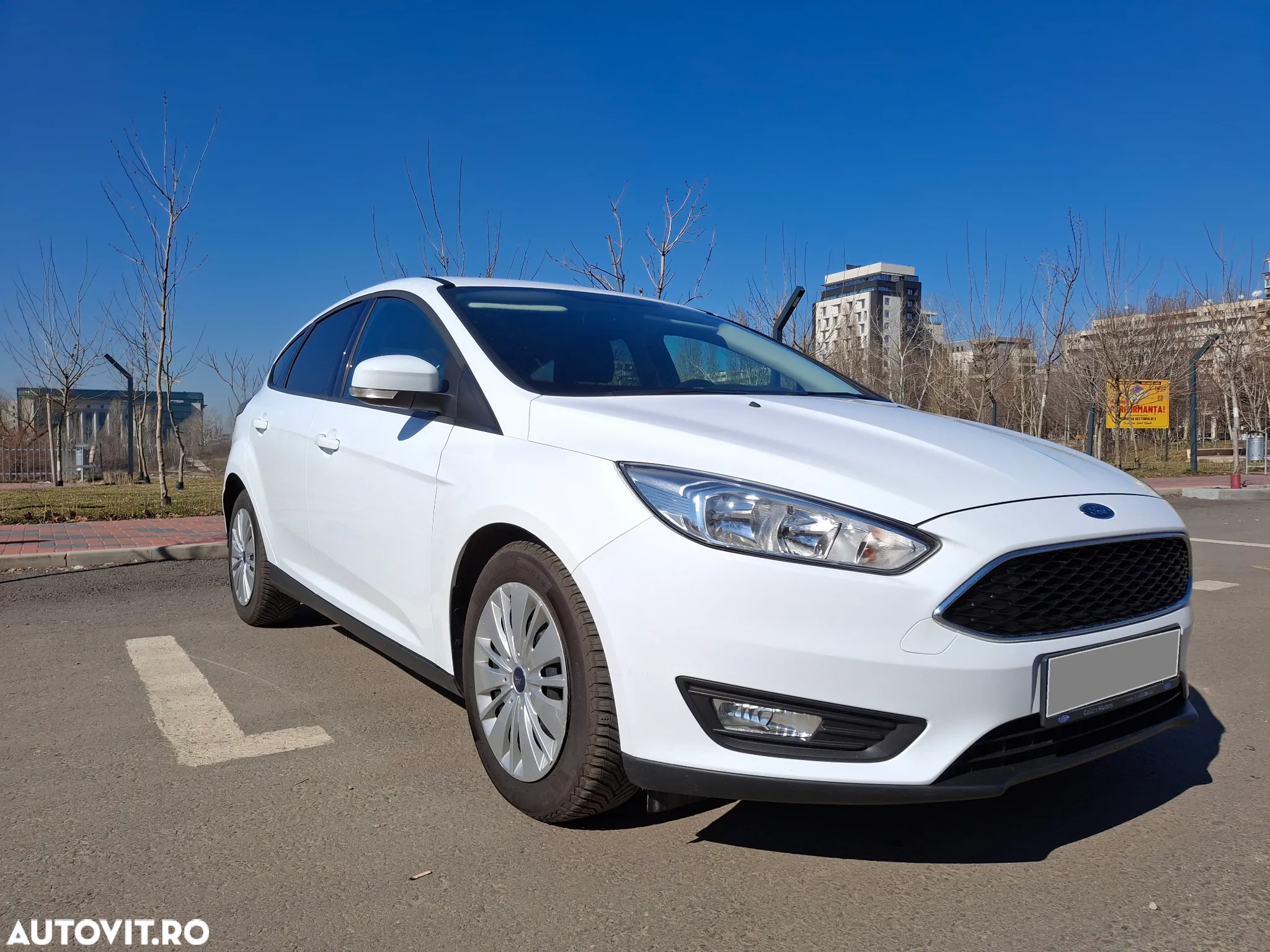 Ford Focus 1.0 EcoBoost Trend - 6