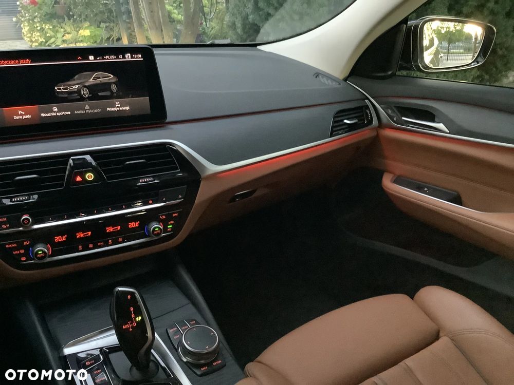 BMW 6GT 620d xDrive - 25