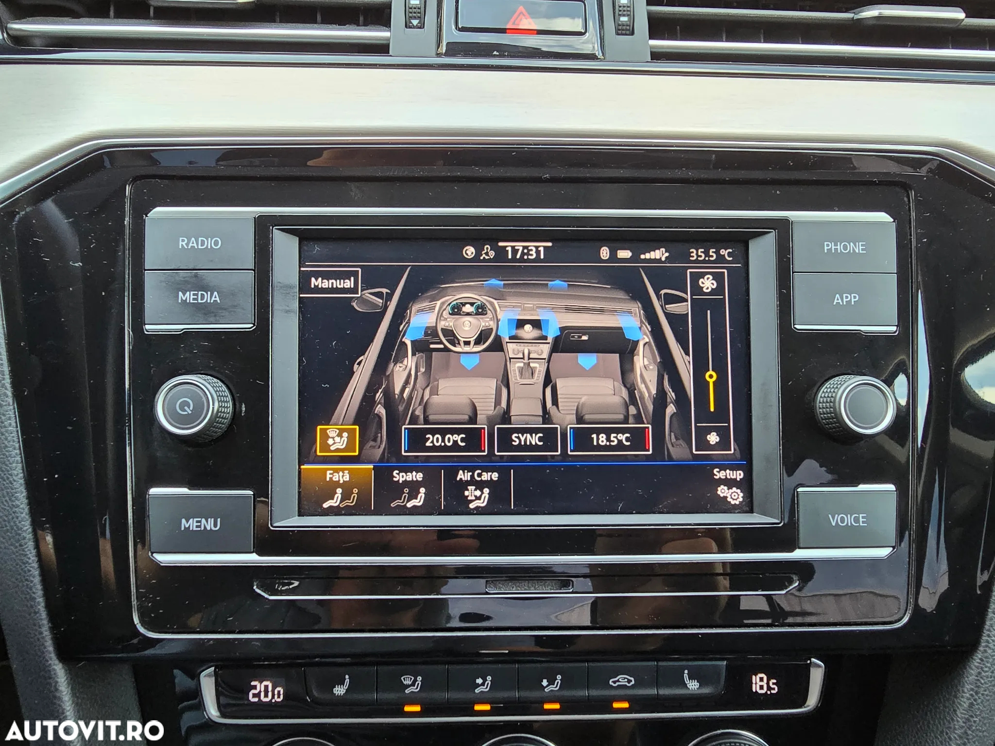 Volkswagen Passat 2.0 TDI DSG Highline - 29