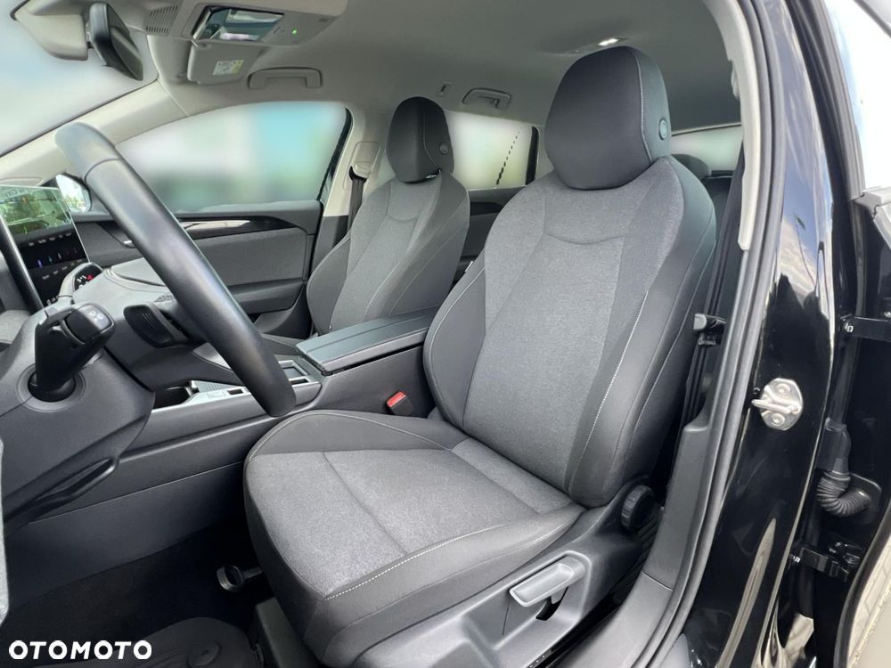 Volkswagen Passat 1.5 TSI ACT mHEV Trend DSG - 23