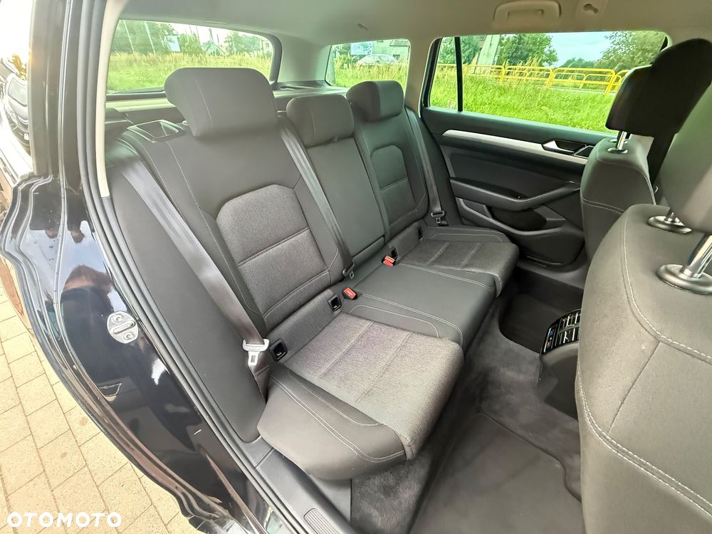 Volkswagen Passat 2.0 TDI (BlueMotion Technology) Comfortline - 16