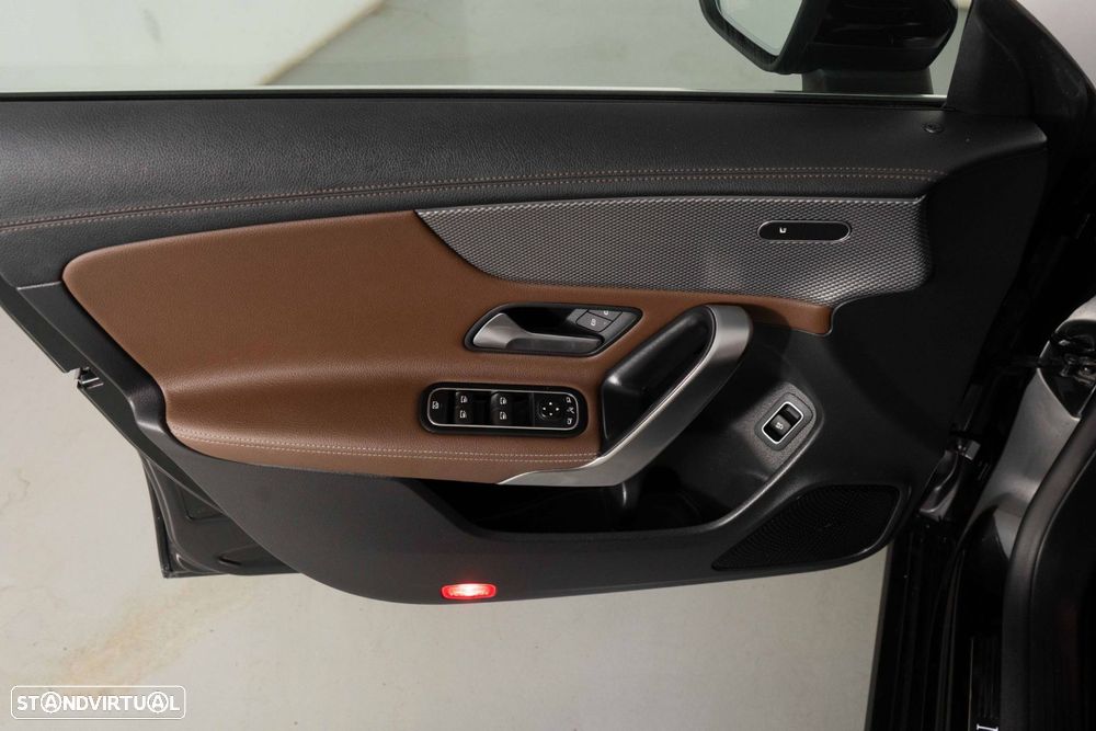 Mercedes-Benz CLA 180 d Shooting Brake Style Plus Aut. - 20