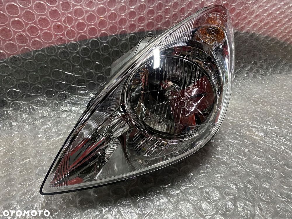 LAMPA LEWA ZWYKŁA HYUNDAI I10 I 92101-1J0XX - 2