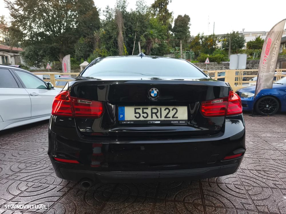 BMW 320 d Aut. Blue Performance Sport Line - 10