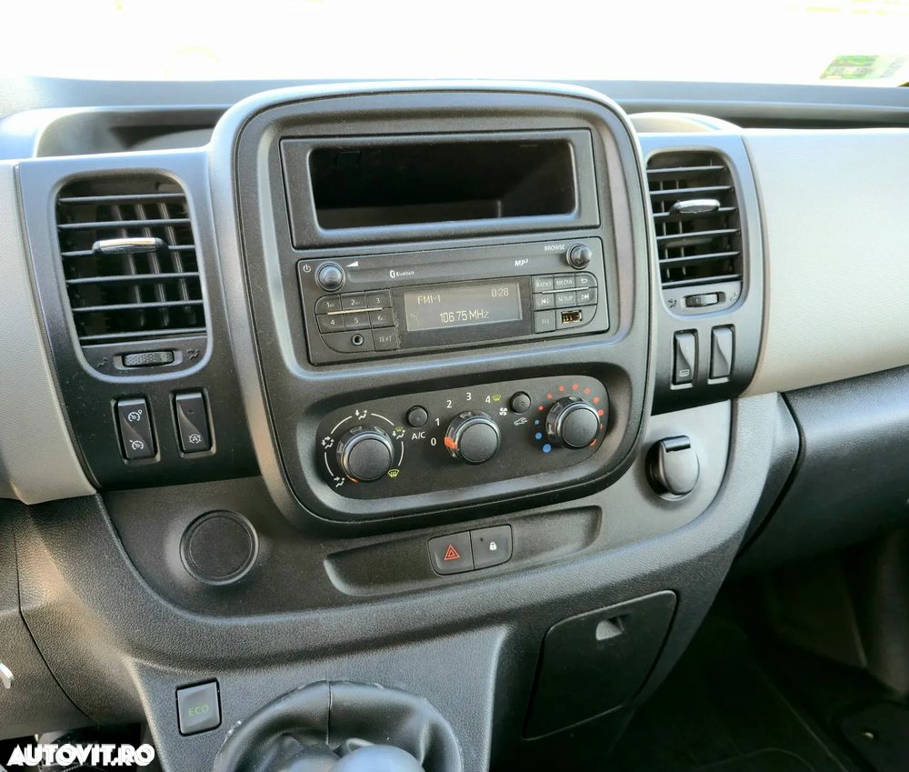 Renault Trafic - 7