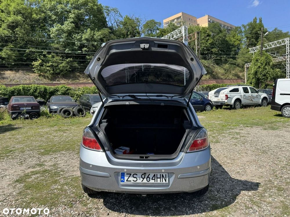 Opel Astra - 36