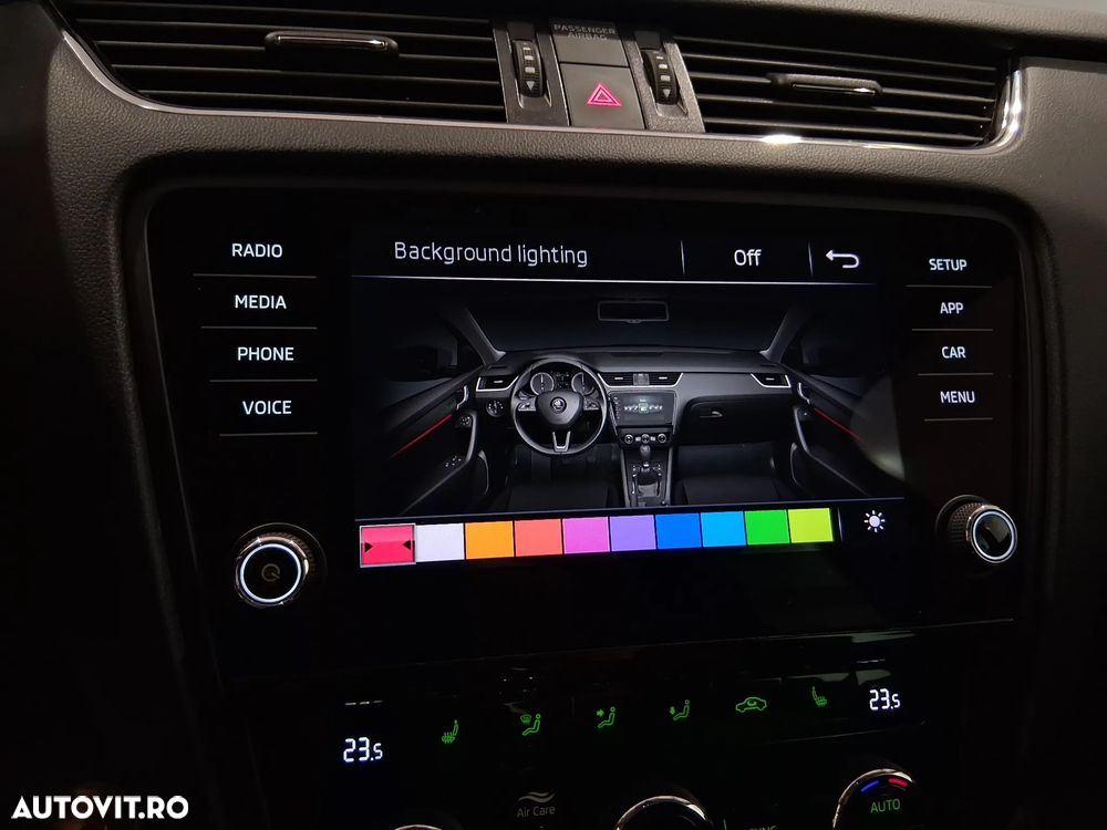 Skoda Octavia 1.5 TSI DSG Style - 28