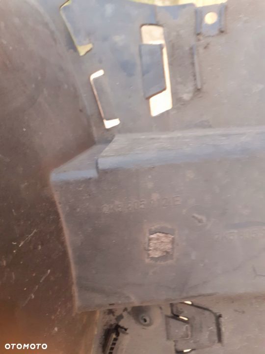 NADKOLE PRZÓD PRZEDNIE PRAWE VW CADDY 2K5 16- - 4