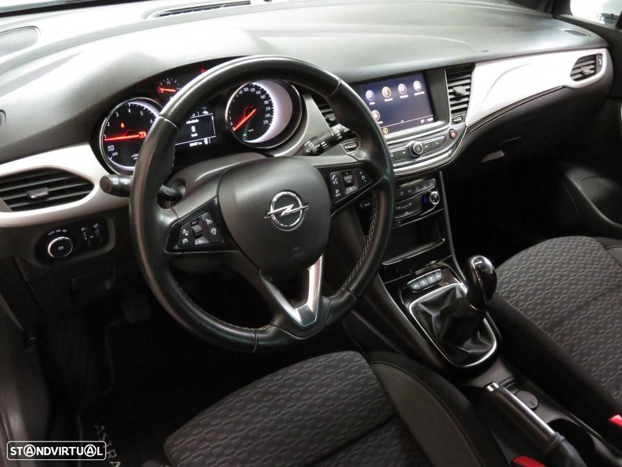 Opel Astra 1.2 T GS Line S/S - 10