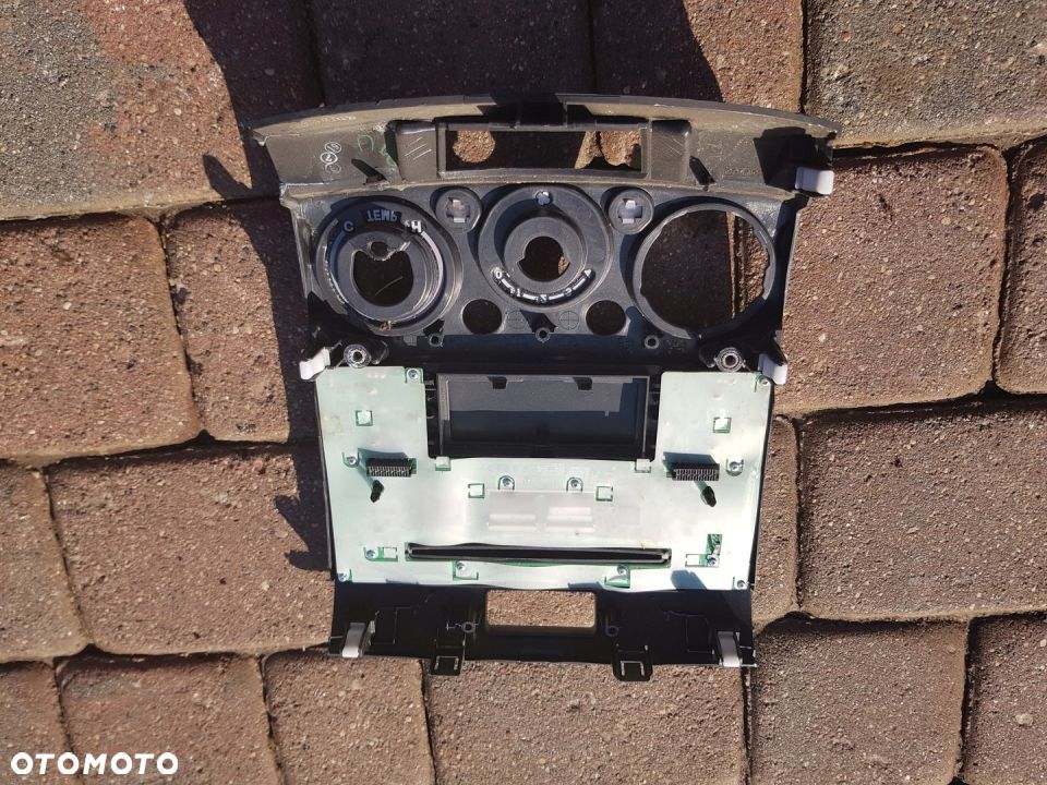 Ford Ranger II 2.5 Radio Ramka Panel - 9