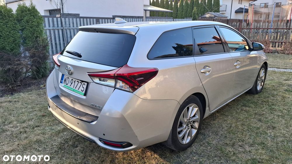 Toyota Auris - 3