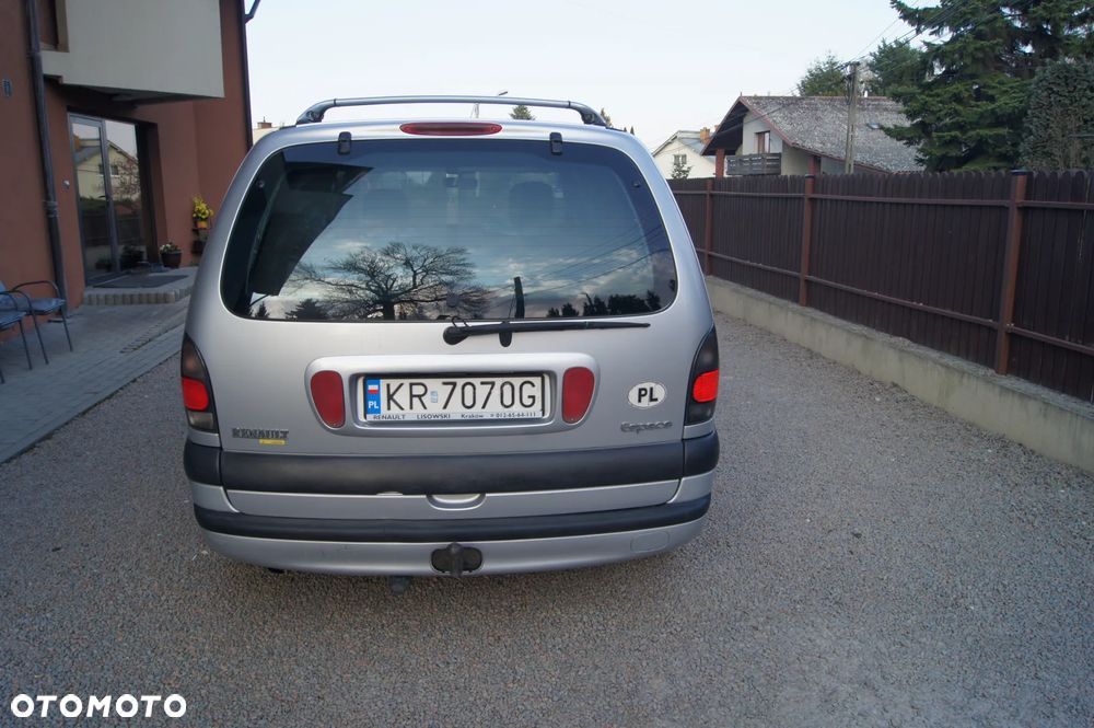 Renault Espace 2.2 TD RT - 6