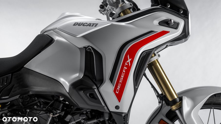 Ducati DesertX - 12
