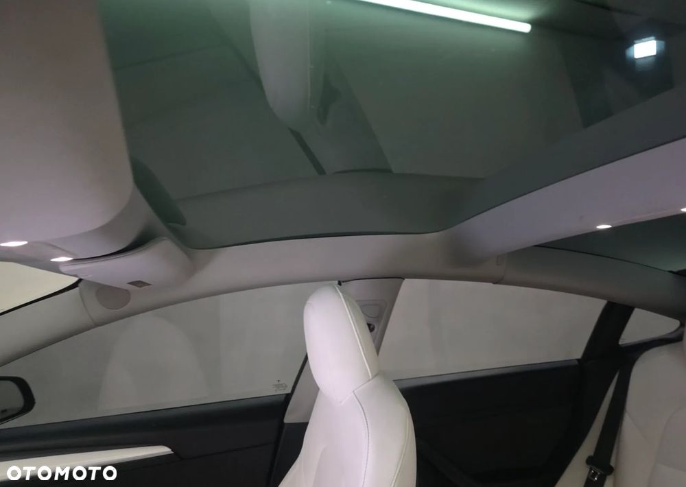 Tesla Model 3 Langstreckenbatterie Allradantrieb Dual Motor Performance - 14