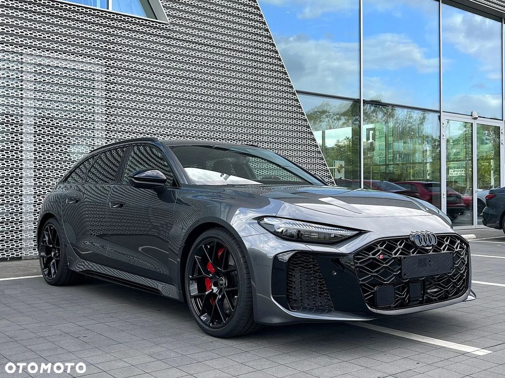 Audi RS5 Avant - 31