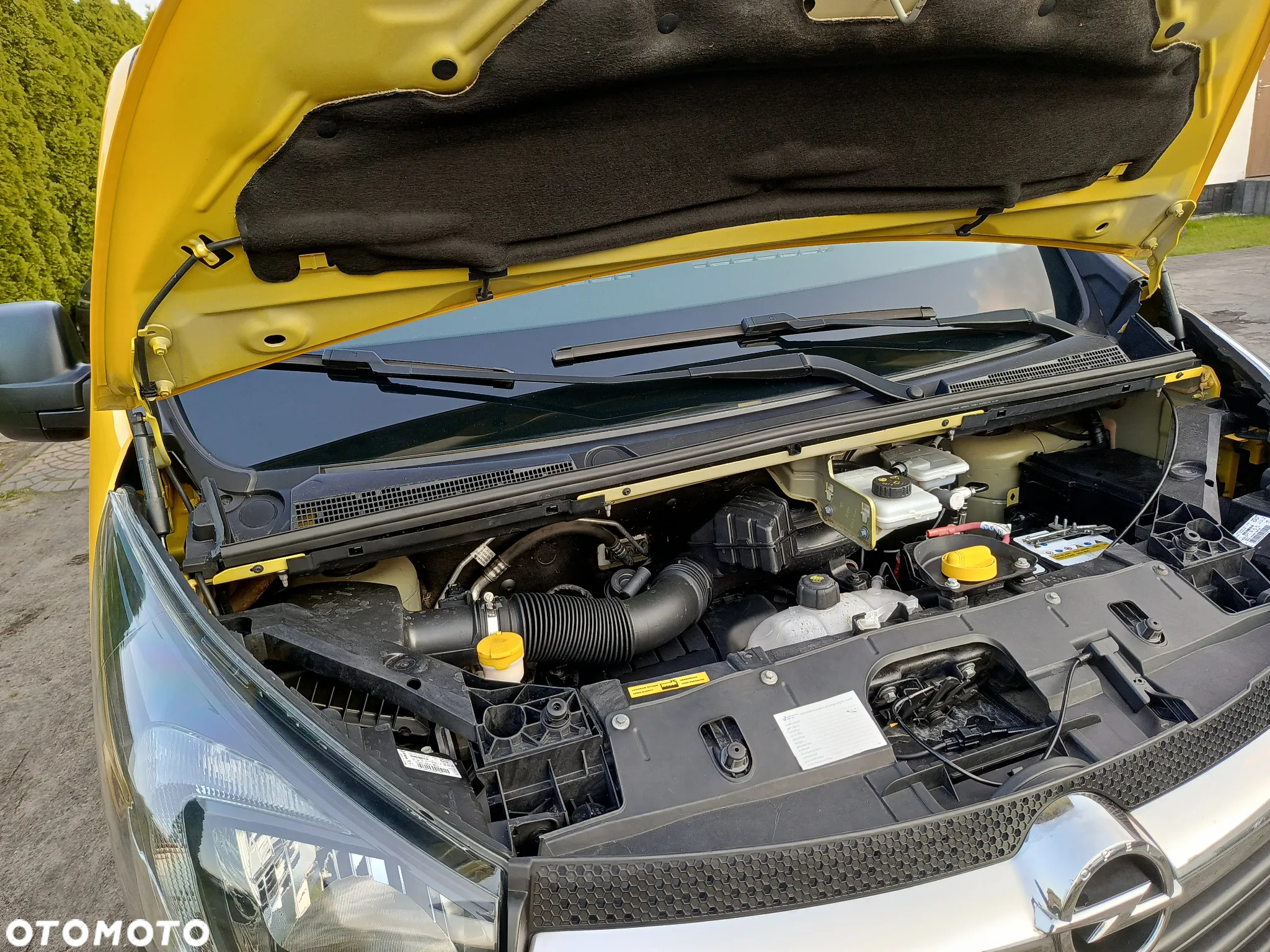 Opel Vivaro - 17