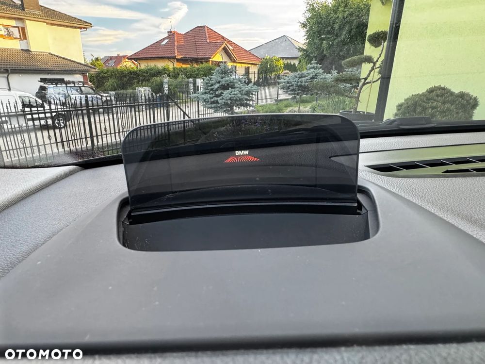 BMW Seria 2 218d Sport-Aut Luxury Line - 28