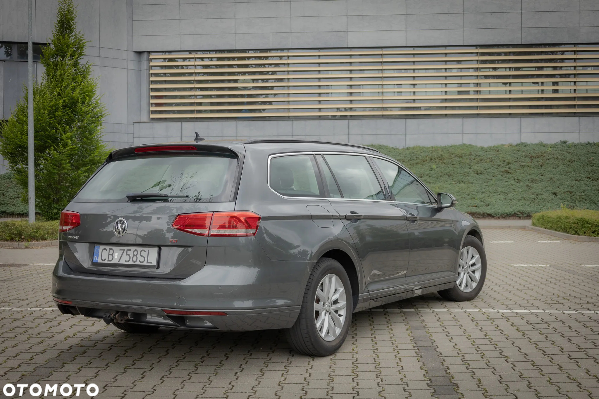 Volkswagen Passat - 17