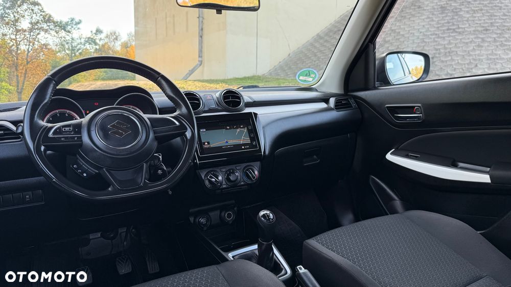 Suzuki Swift 1.2 Dualjet Allgrip Comfort - 19