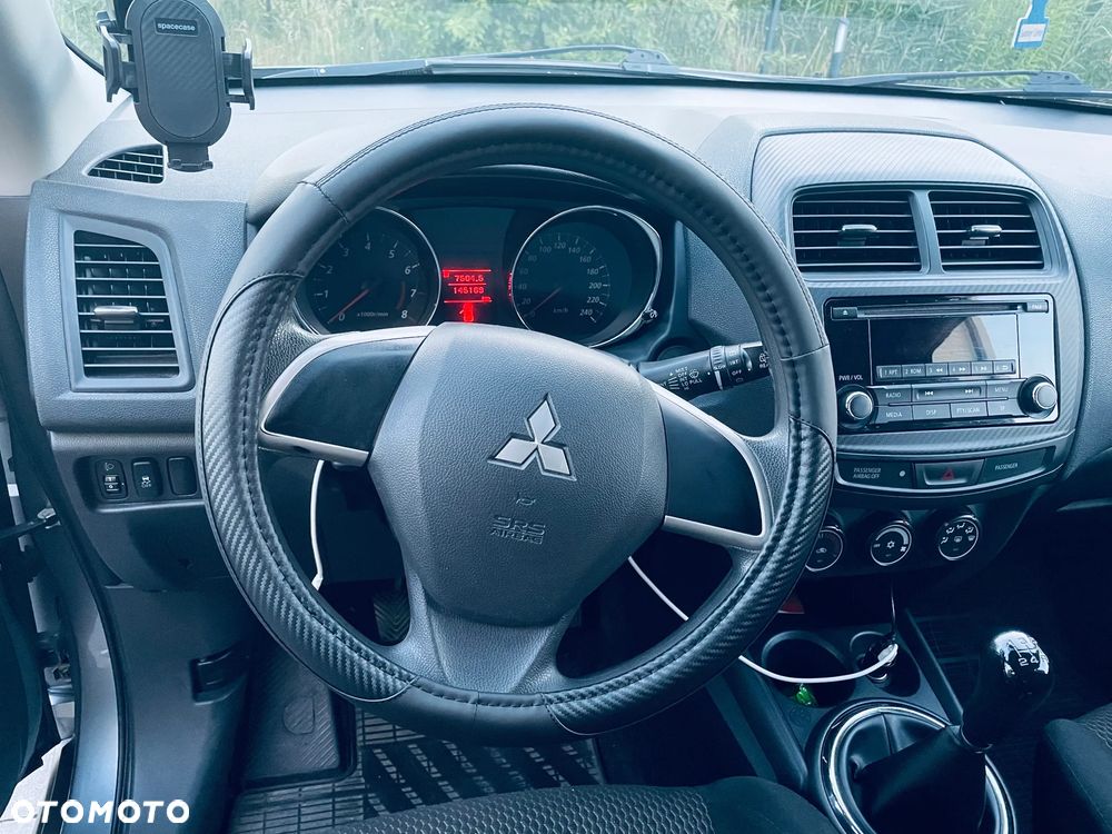 Mitsubishi ASX 1.6 Inform - 9