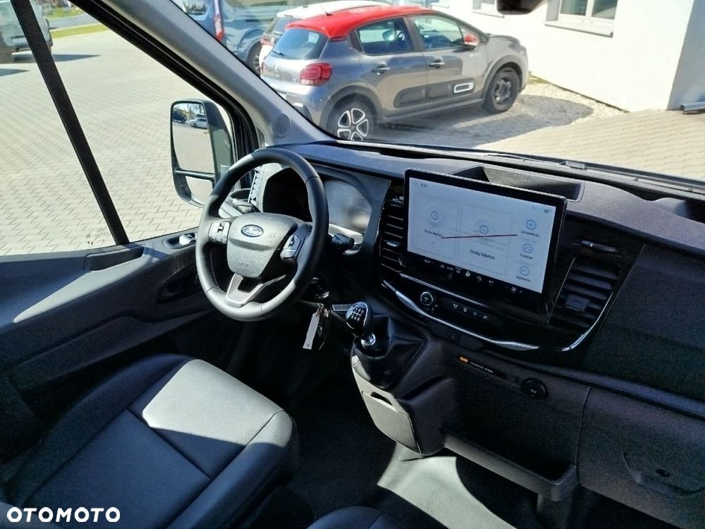Ford Transit - 17