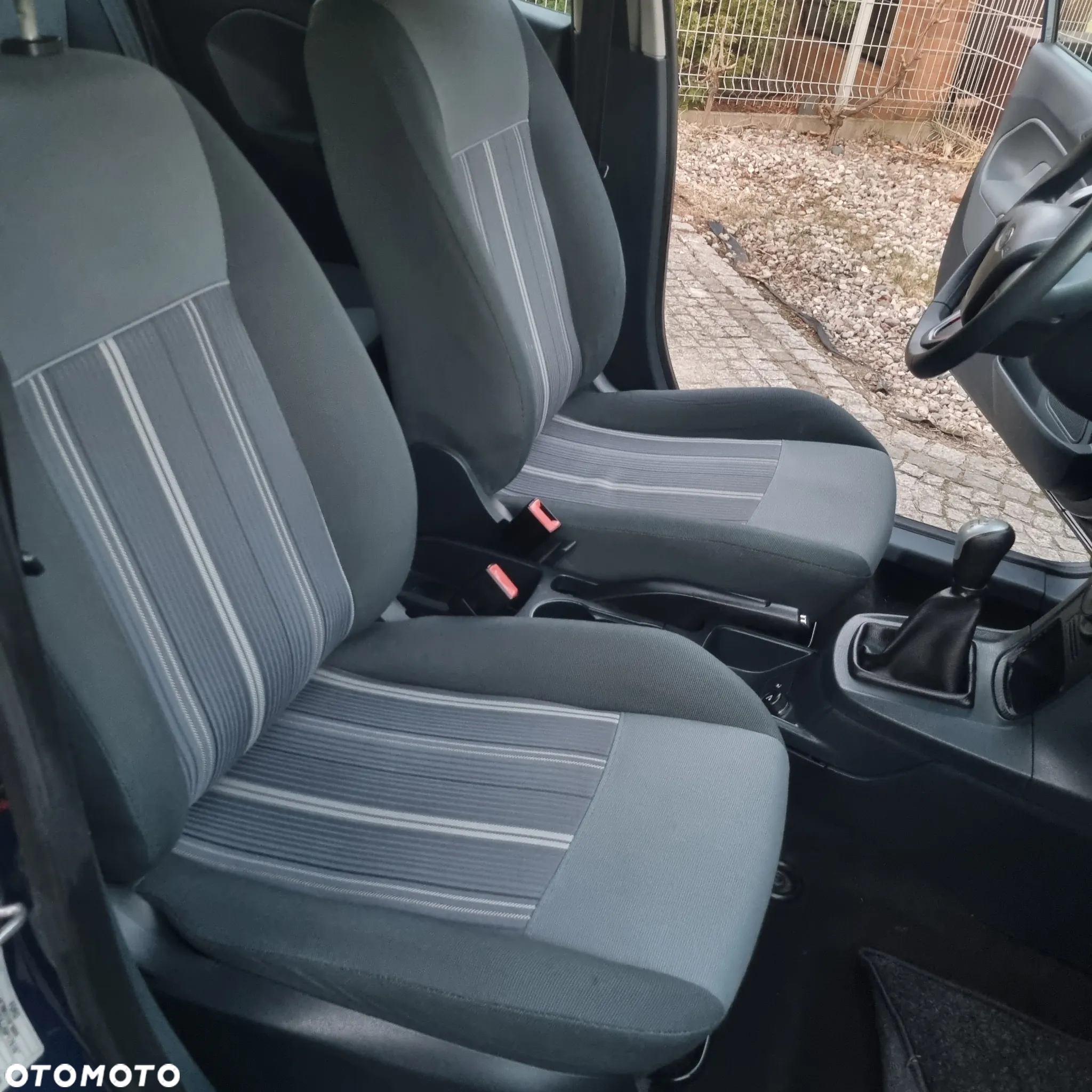 Ford Fiesta 1.25 Trend - 18