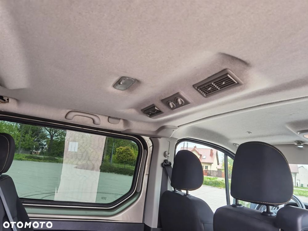 Renault Trafic 1.6 dCi - 9