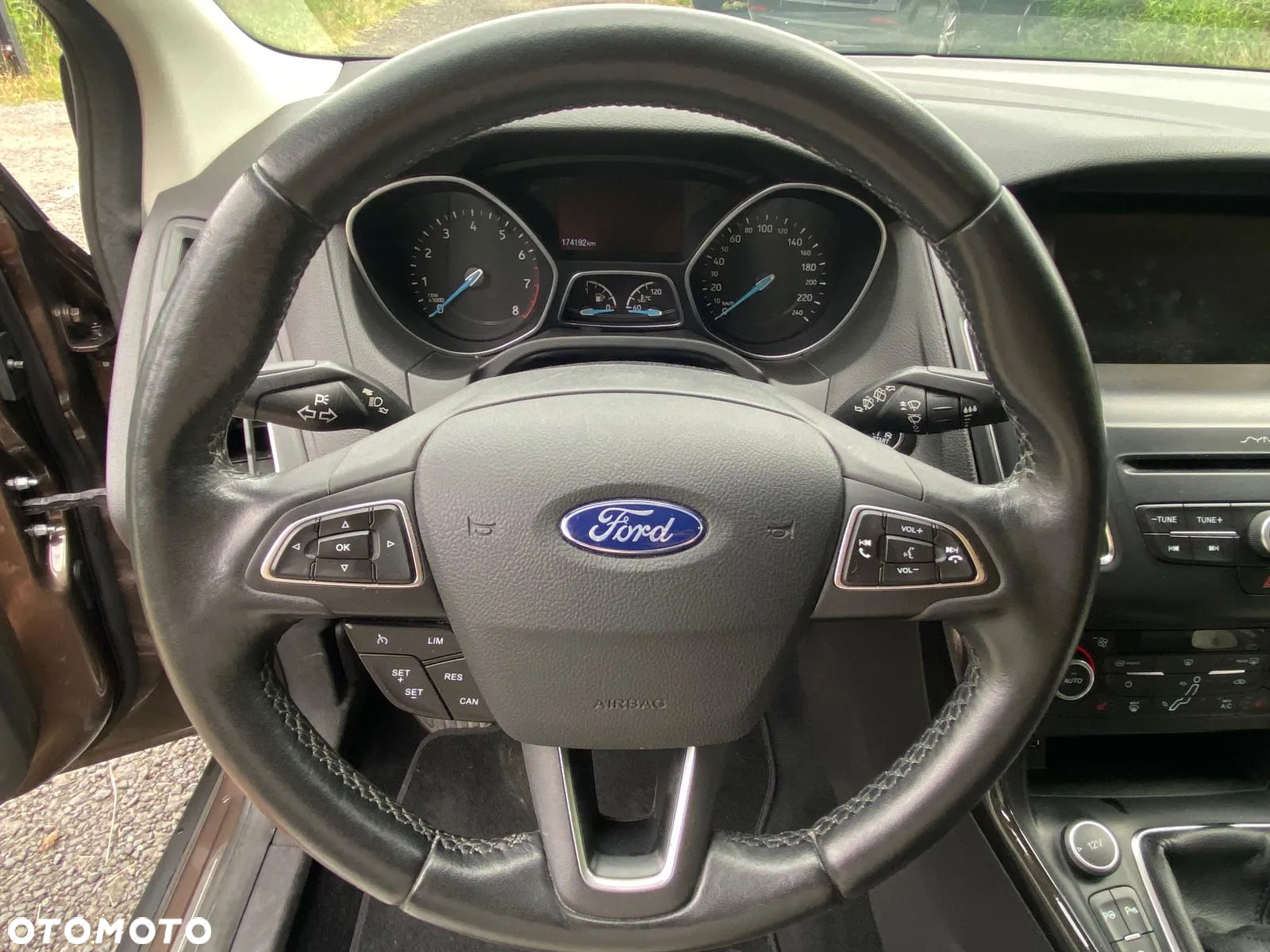 Ford Focus 1.5 EcoBoost Start-Stopp-System TITANIUM - 16