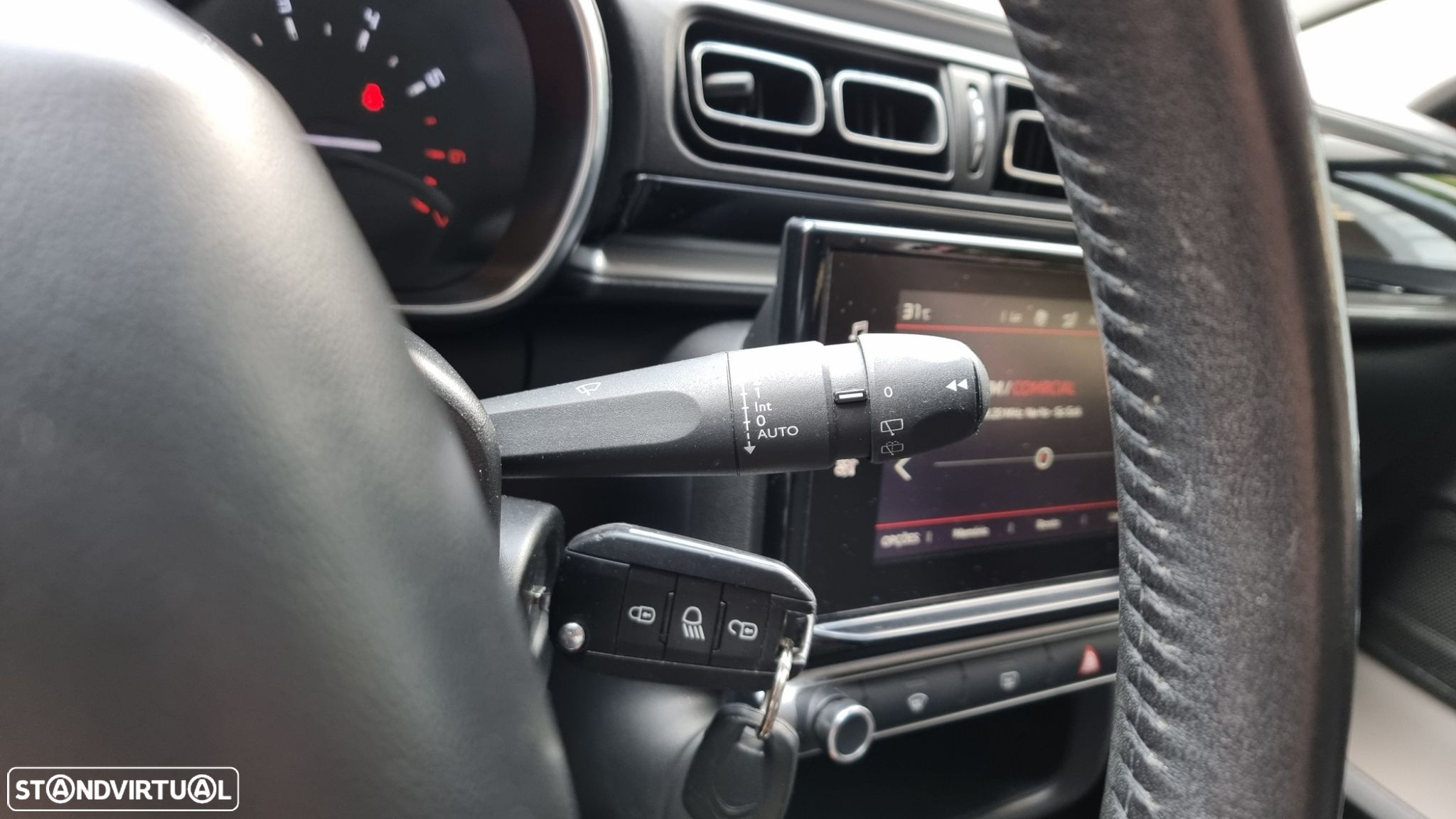 Citroën C3 1.2 PureTech Shine - 16