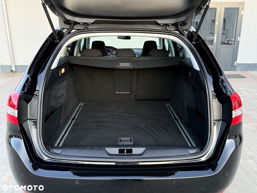 Peugeot 308 BlueHDi 150 Stop & Start Allure - 24