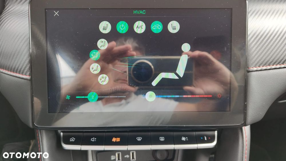MG ZS ICE 1.5 VTI-tech Luxury - 24
