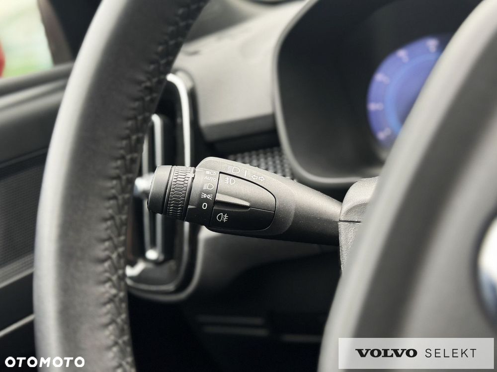 Volvo XC 40 - 26
