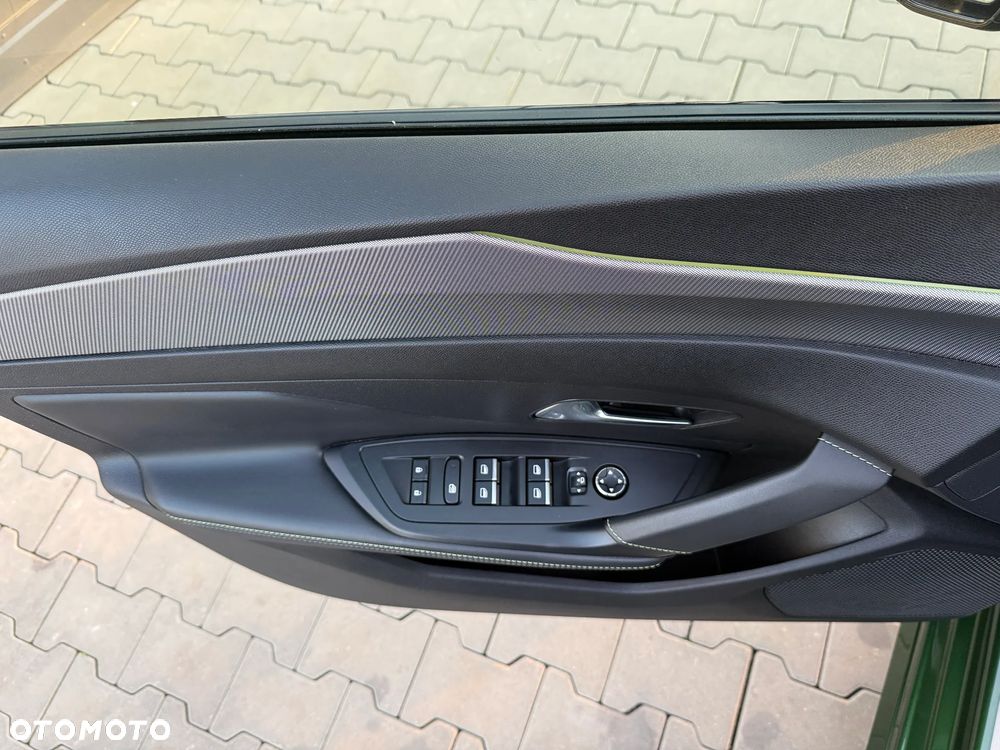 Peugeot 308 BlueHDi 130 EAT8 GT - 18
