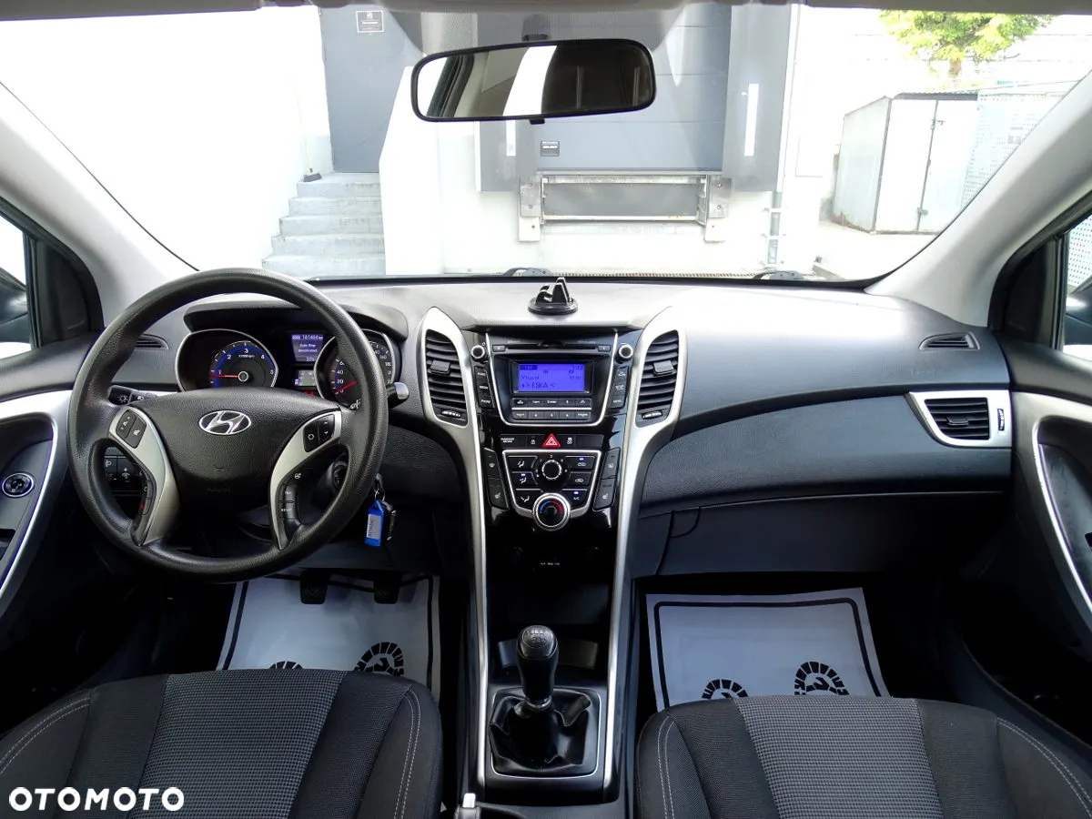 Hyundai i30 1.6 CRDi Comfort - 16