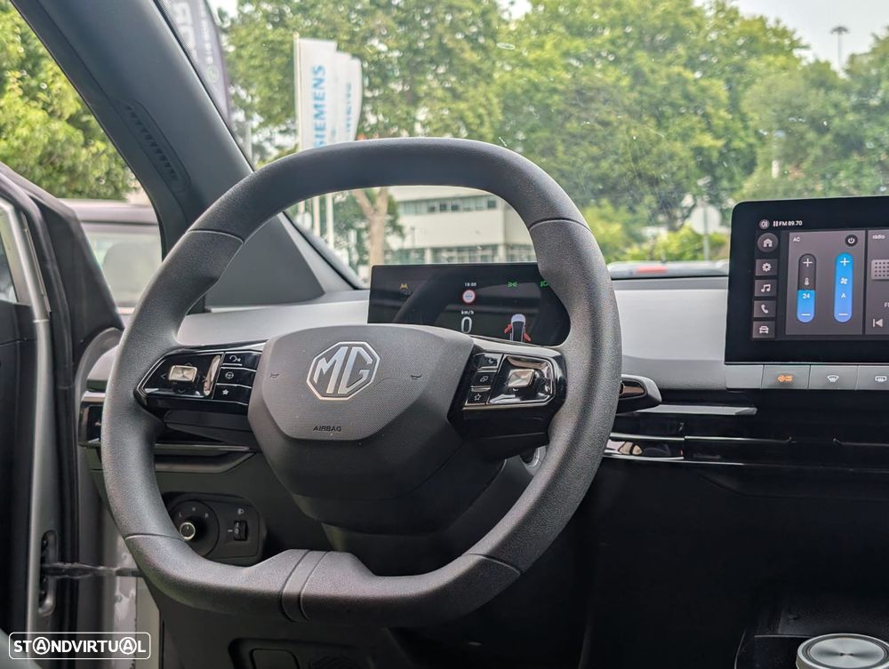 MG MG4 51 kWh Standard - 5
