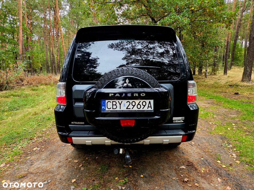 Mitsubishi Pajero 3.2 DI-D Automatik Edition 30 - 2
