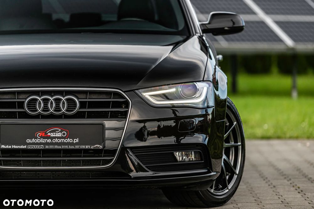 Audi A4 Avant 2.0 TDI DPF S line Sportpaket - 11