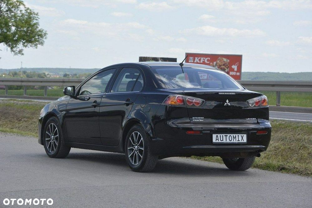 Mitsubishi Lancer 1.6 - 6