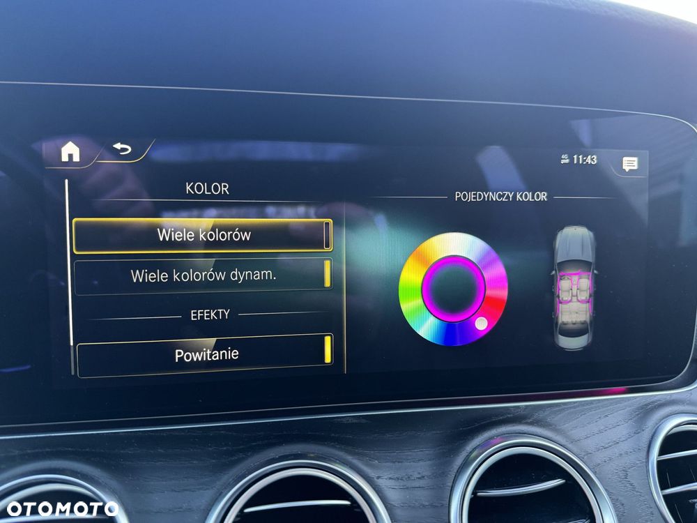 Mercedes-Benz Klasa E 220 d 4-Matic AMG - 28